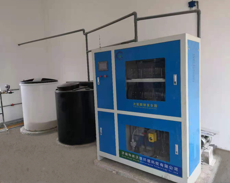 次氯酸鈉發(fā)生器是一種通過(guò)電解鹽水制備次氯酸鈉消毒劑的發(fā)生裝置